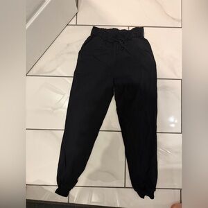 lululemon athletica women’s high waisted Black Jogger